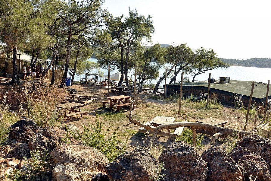 Ayvalık Camping Saklı Cennet Fotoğrafı