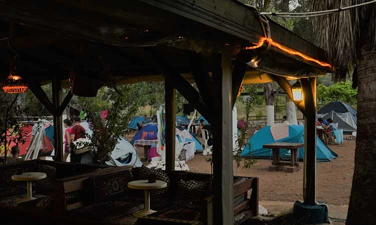 Azmakbasi Camping - Fotoğraf 3