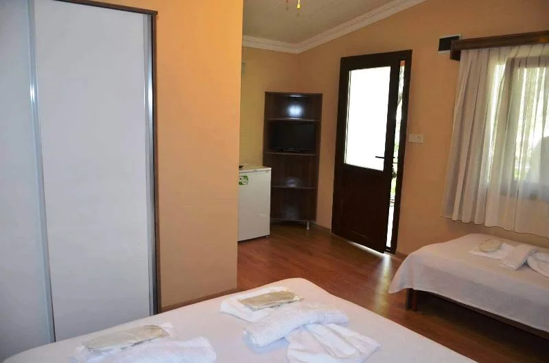 Ela Ela Bungalov Evler - Fotoğraf 3