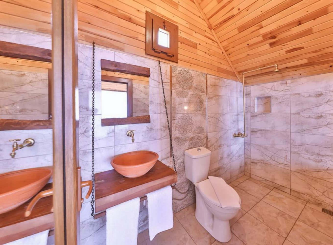 Ali's Bungalow - Fotoğraf 5