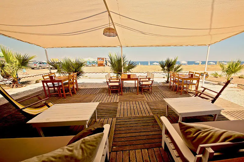 Assos Club Beyaz - Fotoğraf 4