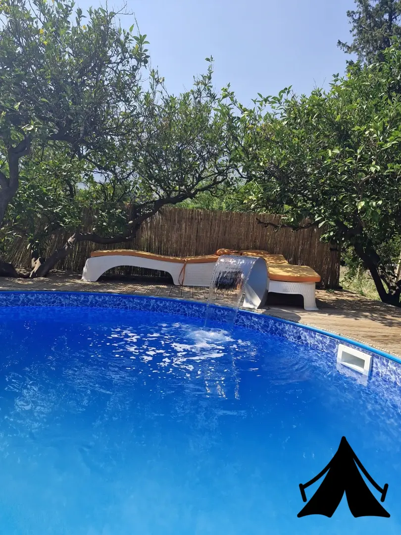 Portakal Bungalov Fotoğrafı