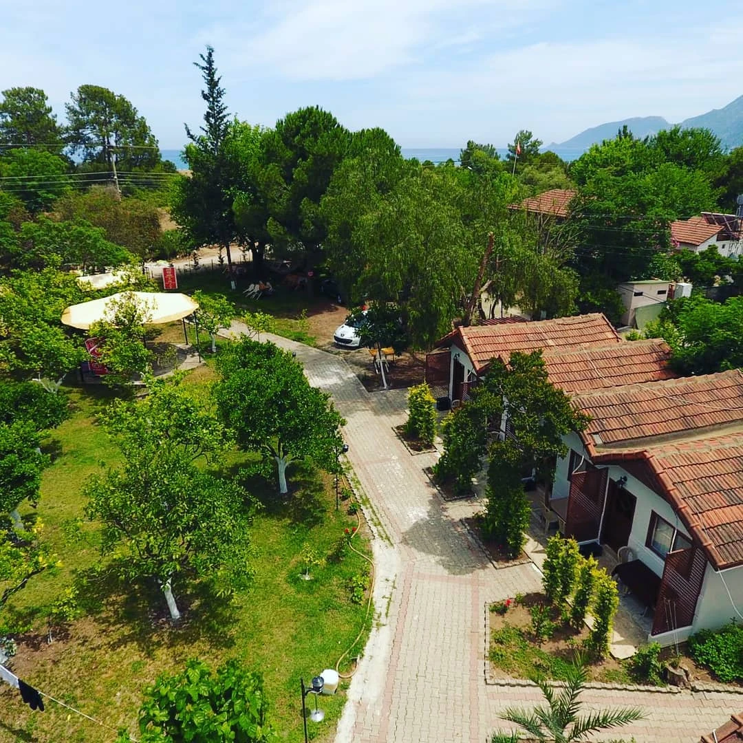 Chimera Camping bungalov genel görünüm