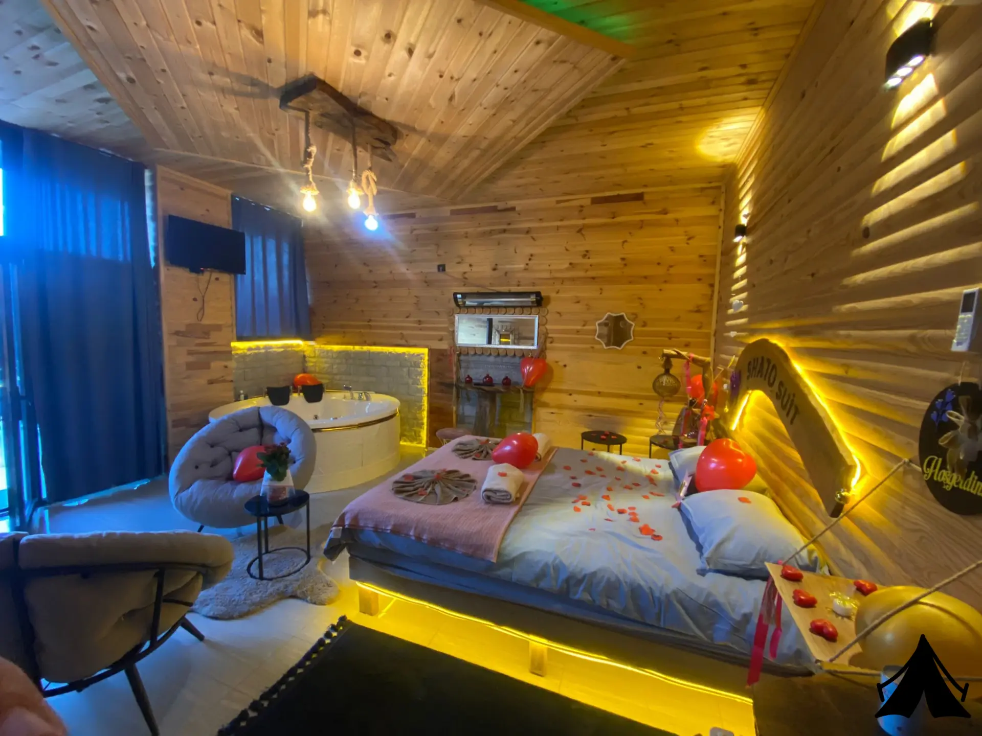 Shato bungalov suit Fotoğrafı