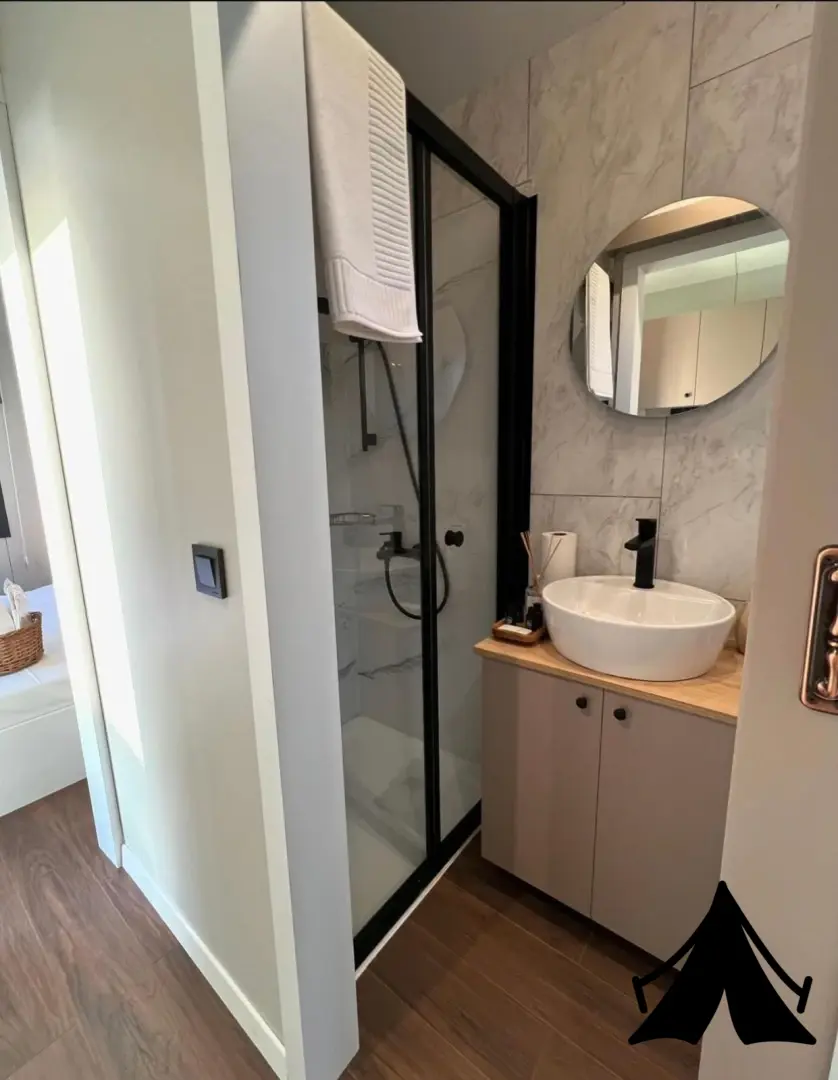 Günbatımı Kilyos Konaklama &amp; Tiny House Bungalov &amp; Piknik &amp; Plaj &amp; Çadır Alanı Fotoğrafı
