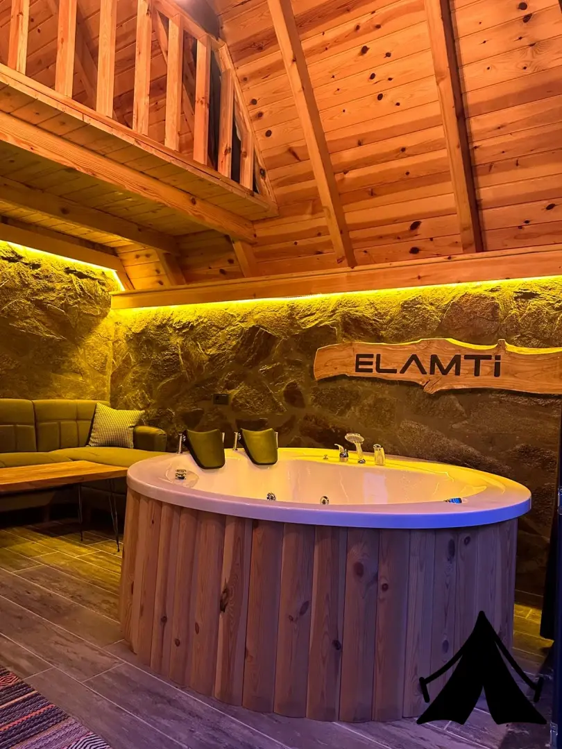Elamti Suit Bungalov Fotoğrafı