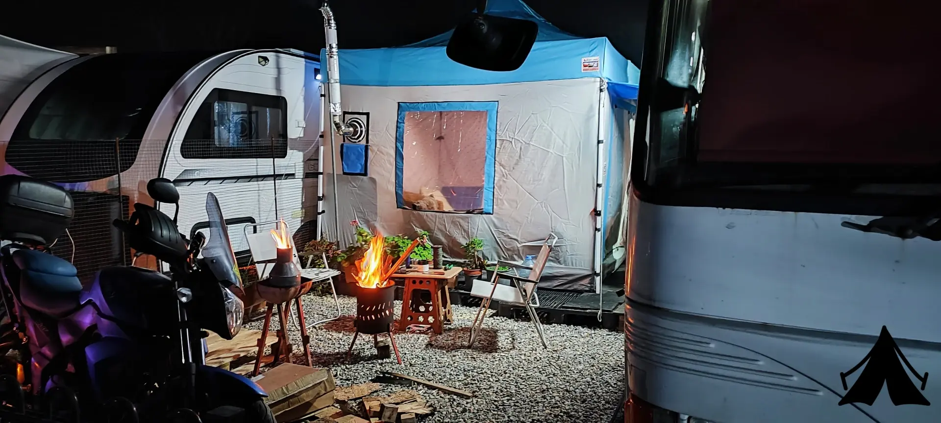 Yengeç Karavan Park Alanı Fotoğrafı
