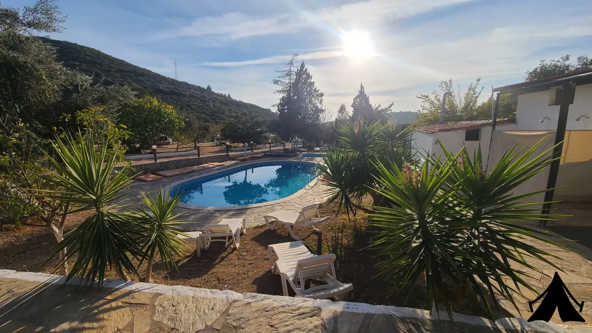 Antique Lodge Karavan Kamp Fotoğrafı