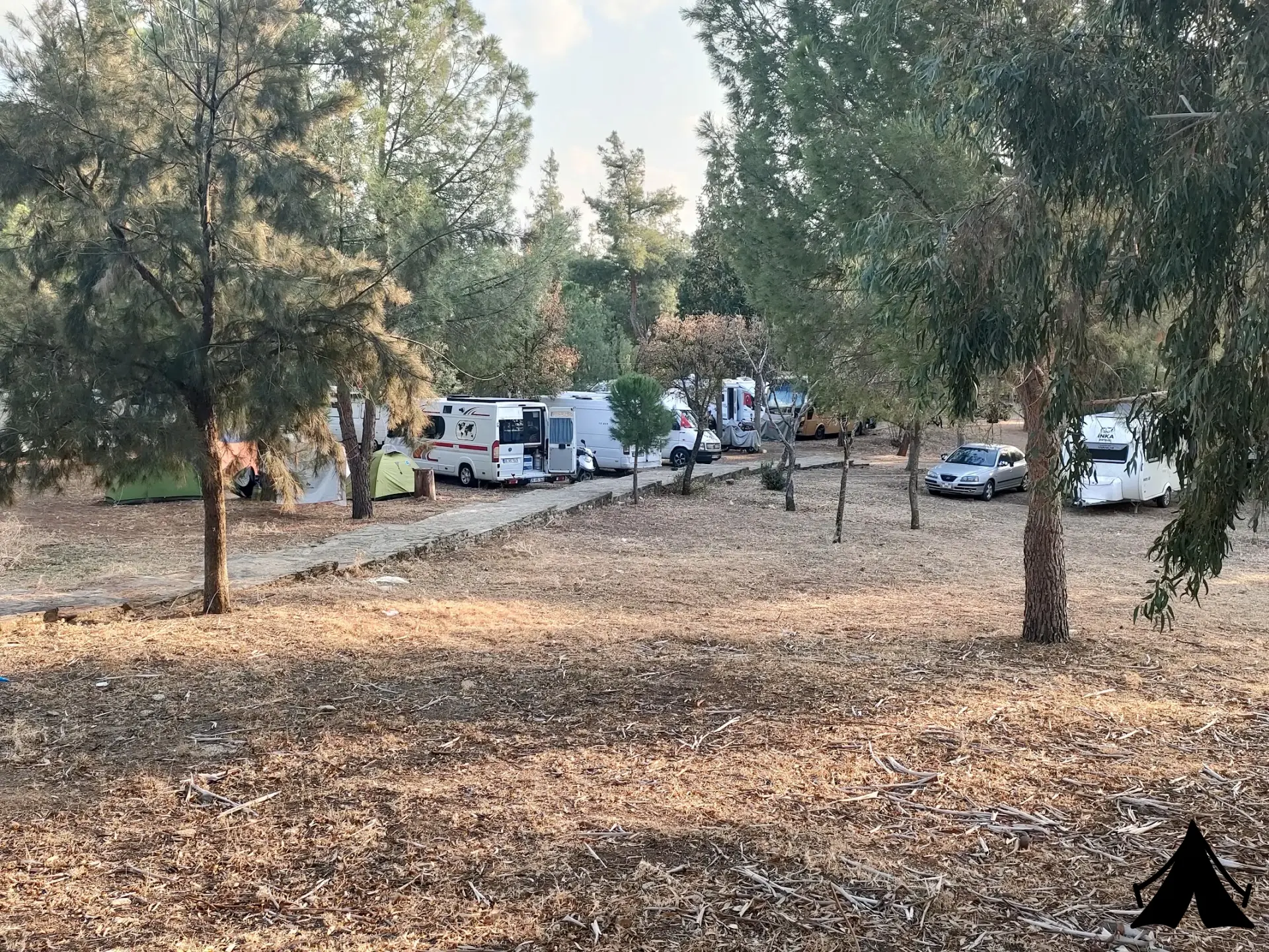 Asar Kamp Karavan Alanı Fotoğrafı
