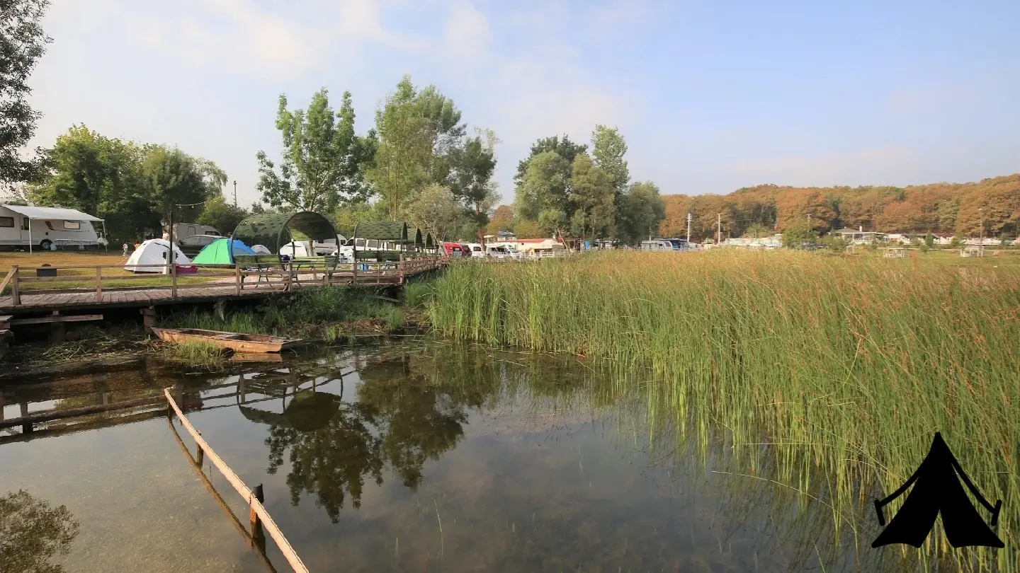POYRAZLAR CARAVAN CAMPİNG Fotoğrafı