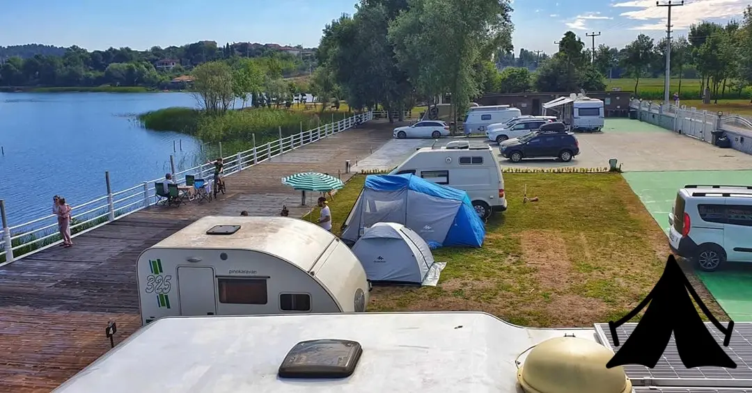 POYRAZLAR CARAVAN CAMPİNG Fotoğrafı