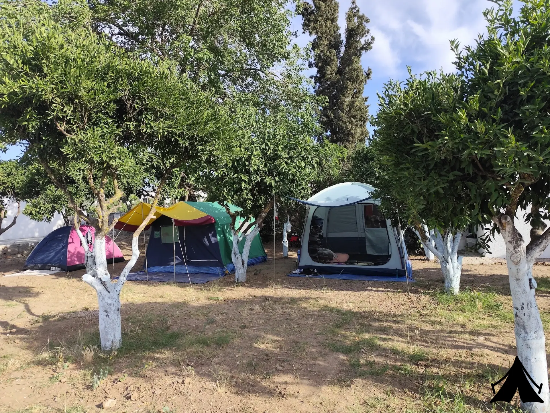 Sezer CARAVAN CAMPING Fotoğrafı