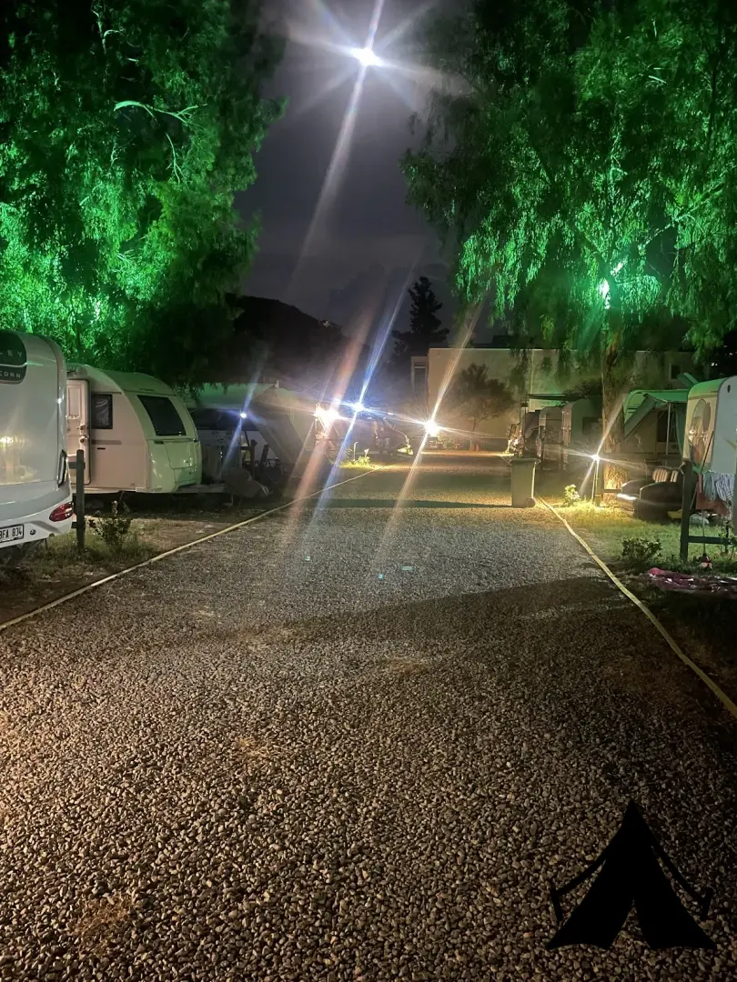 Cüce Camping Fotoğrafı