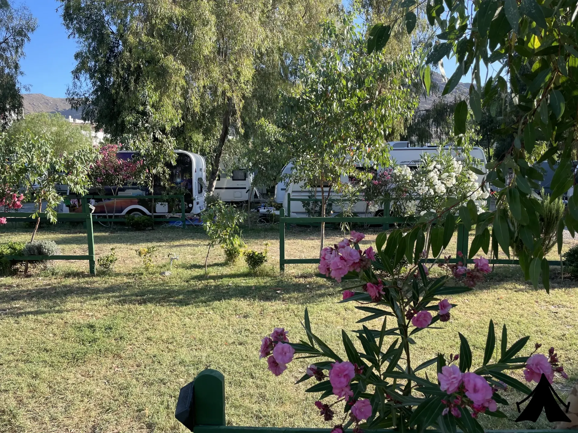 Cüce Camping Fotoğrafı