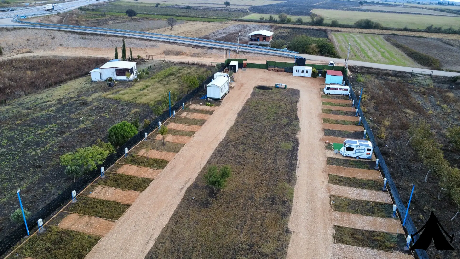 SUBAŞI CAMPİNG Çadır &amp; Karavan Camping Fotoğrafı