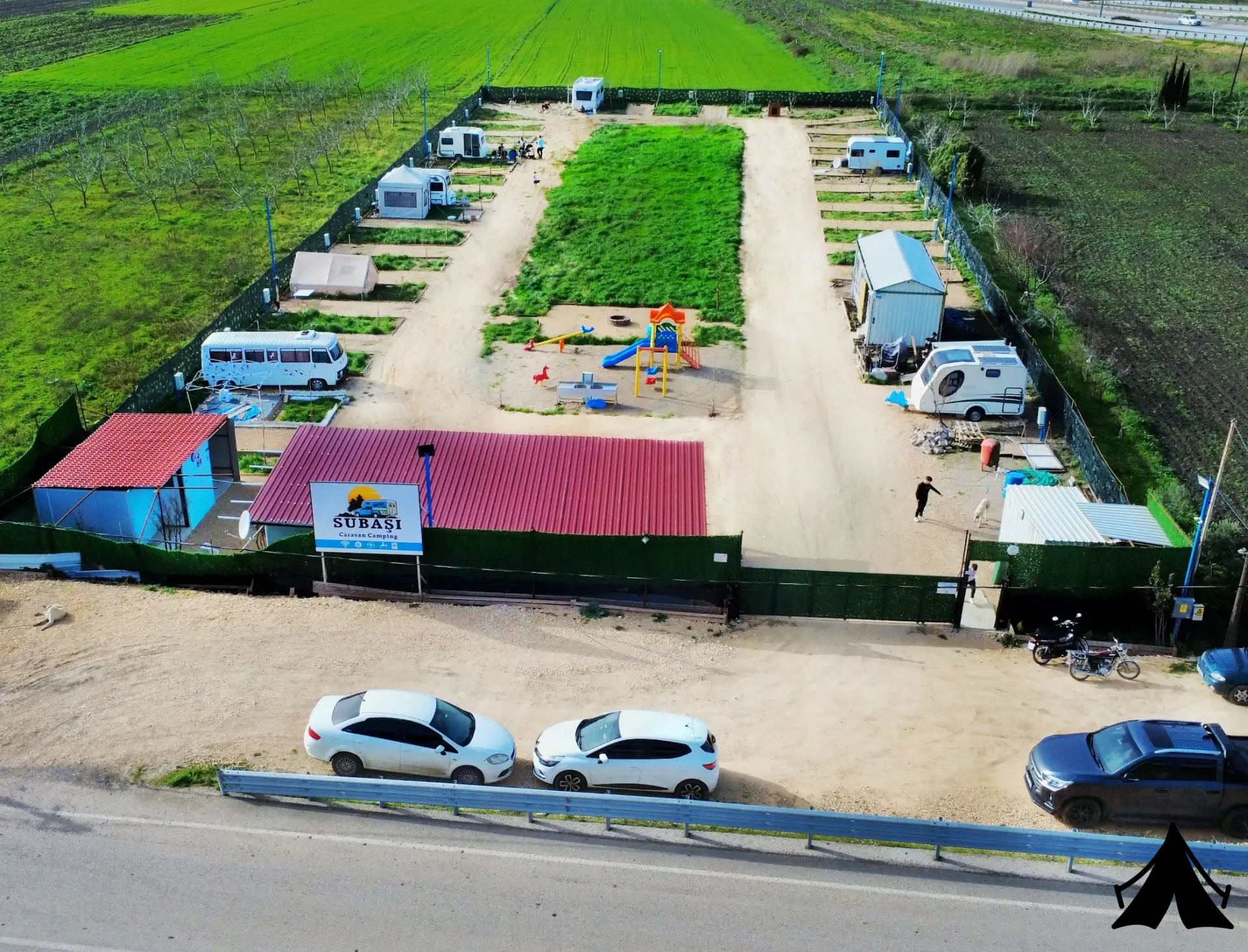 SUBAŞI CAMPİNG Çadır &amp; Karavan Camping Fotoğrafı