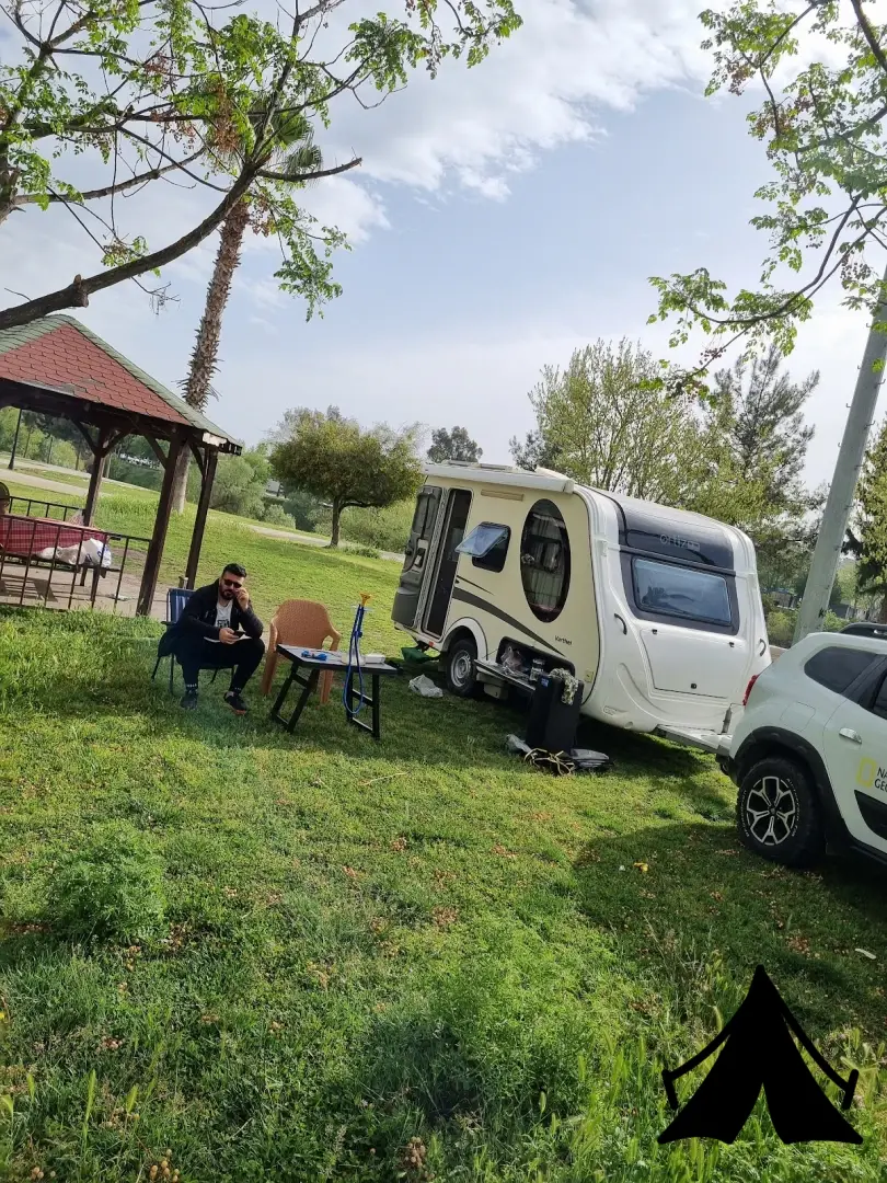 SUBAŞI CAMPİNG Çadır &amp; Karavan Camping Fotoğrafı
