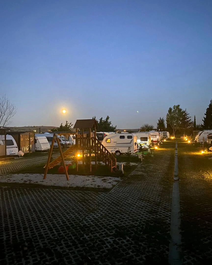 DHARMA KARAVAN KAMP Fotoğrafı