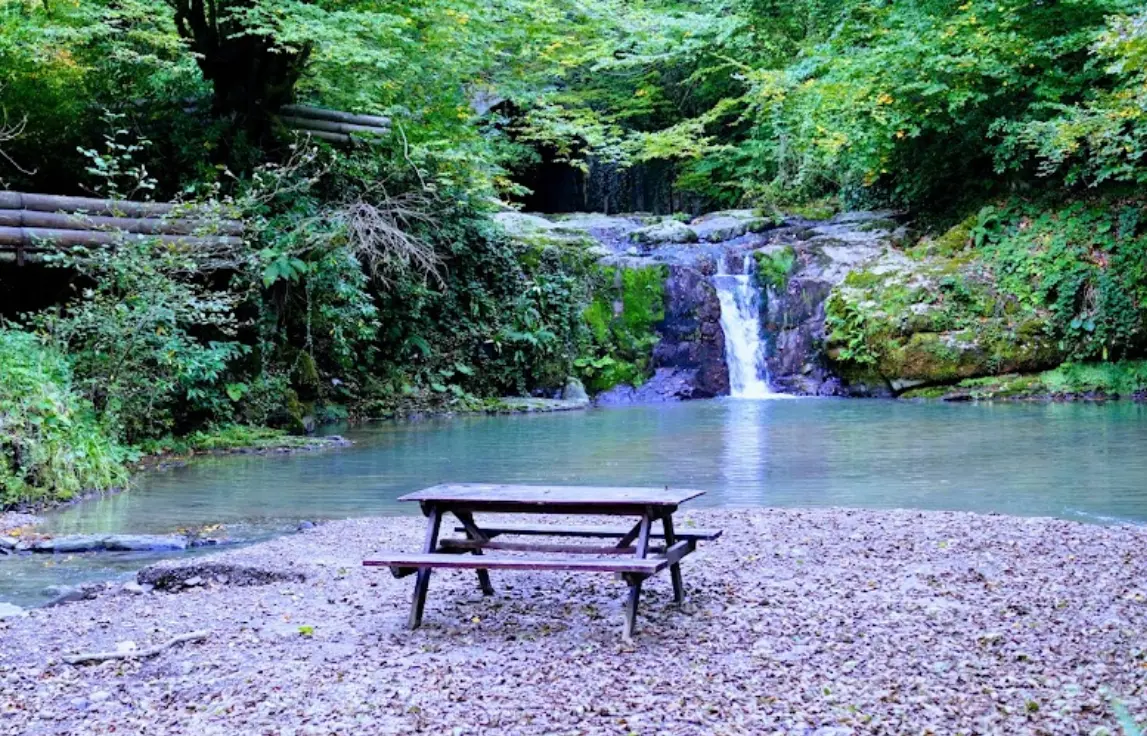 Taş Gölü Kamp Alanı - Fotoğraf 3