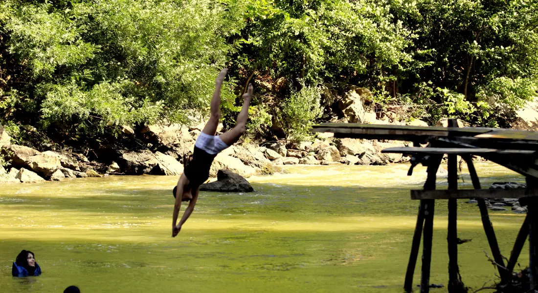 Nehirevi Rafting, Kamp ve Bungalov - Fotoğraf 2