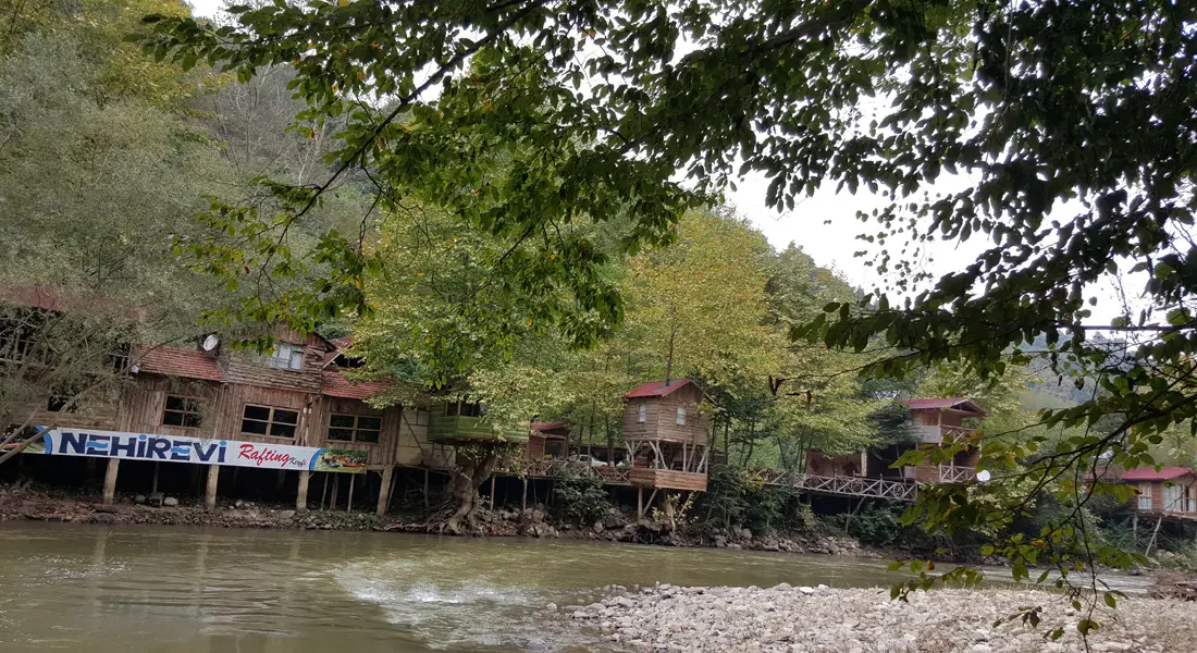 Nehirevi Rafting, Kamp ve Bungalov - Fotoğraf 4