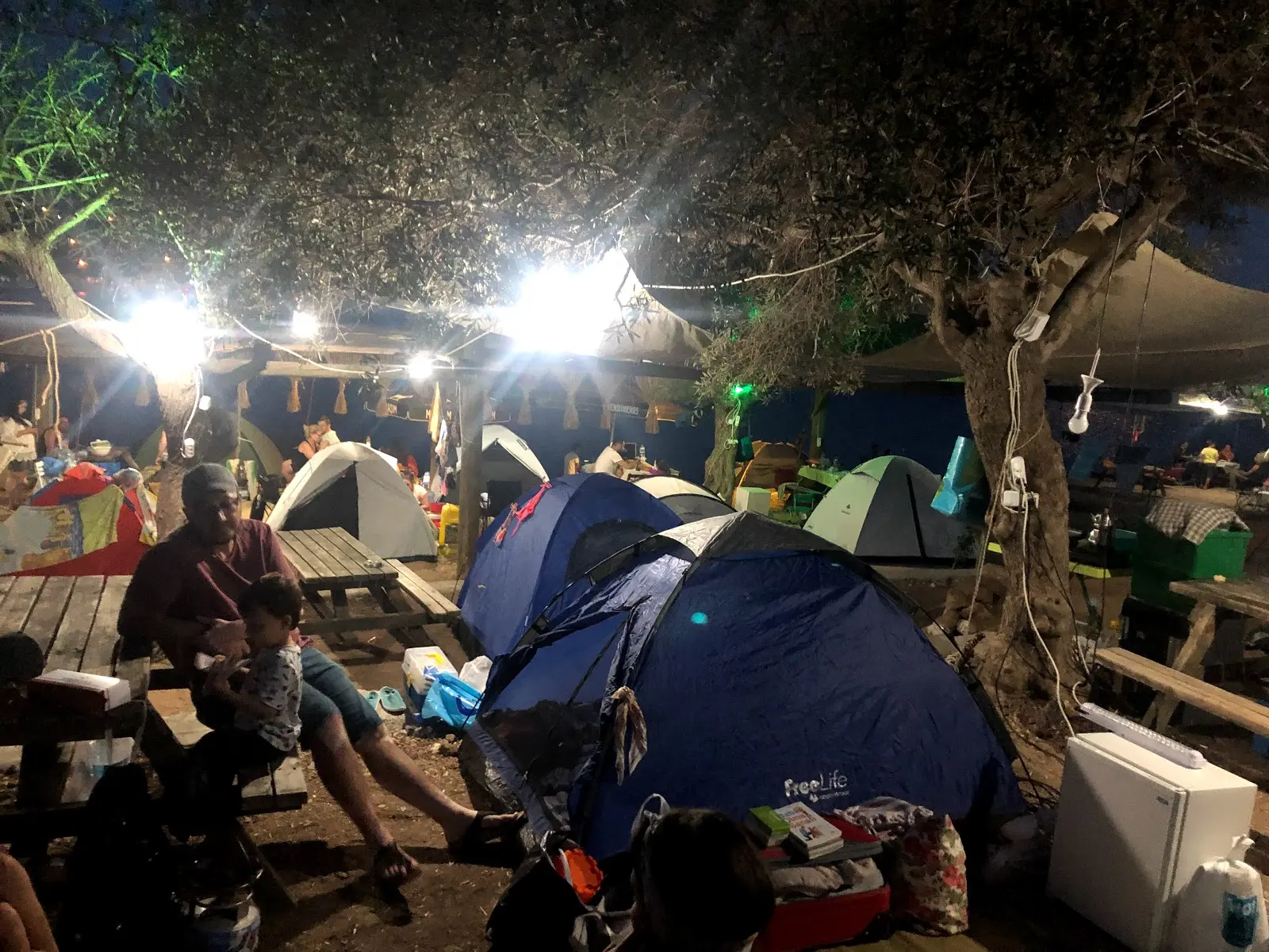 Eos Camping Fotoğrafı