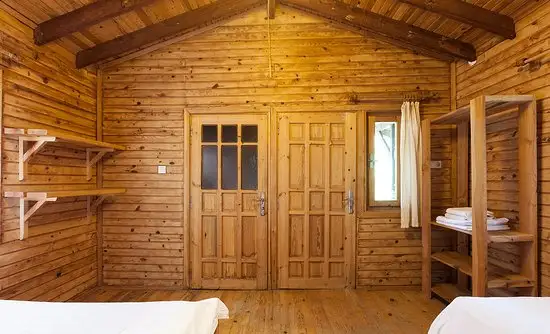 Eski Beyaz Bungalov - Fotoğraf 4
