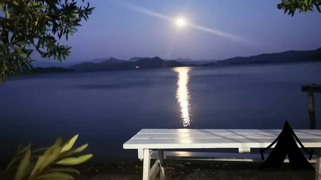 Akdeniz Camping (Cemil İn Yeri) Fotoğrafı