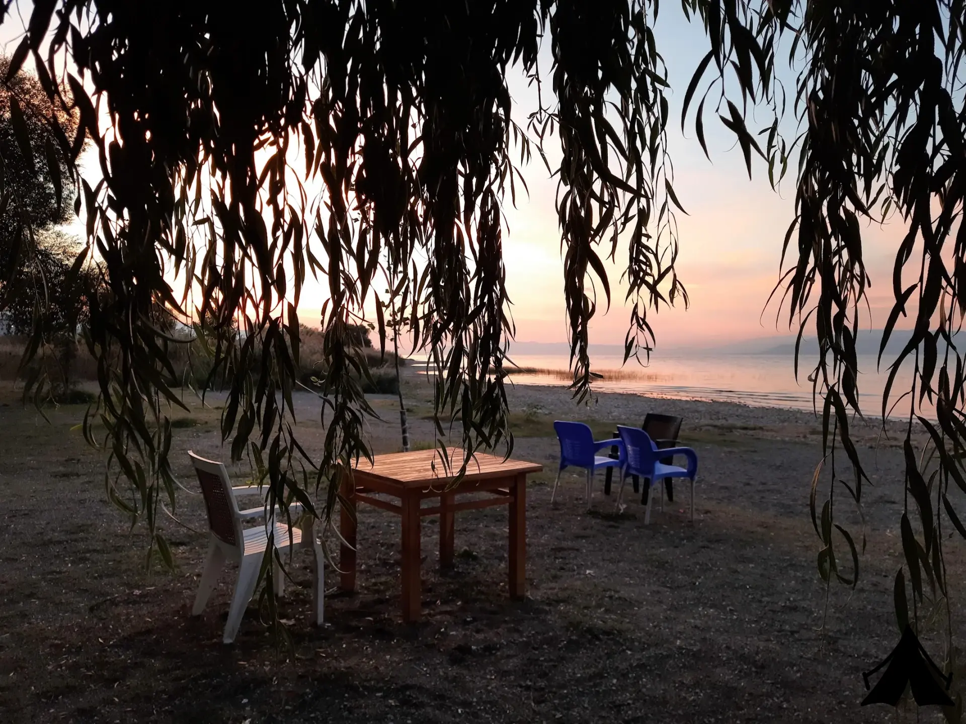 İznik Gölü Kamp Alanı Fotoğrafı