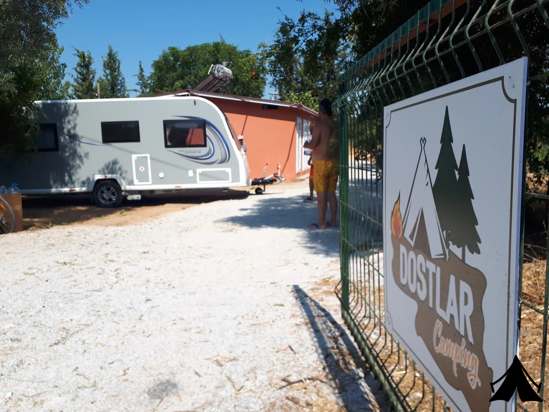 Dostlar camping Fotoğrafı