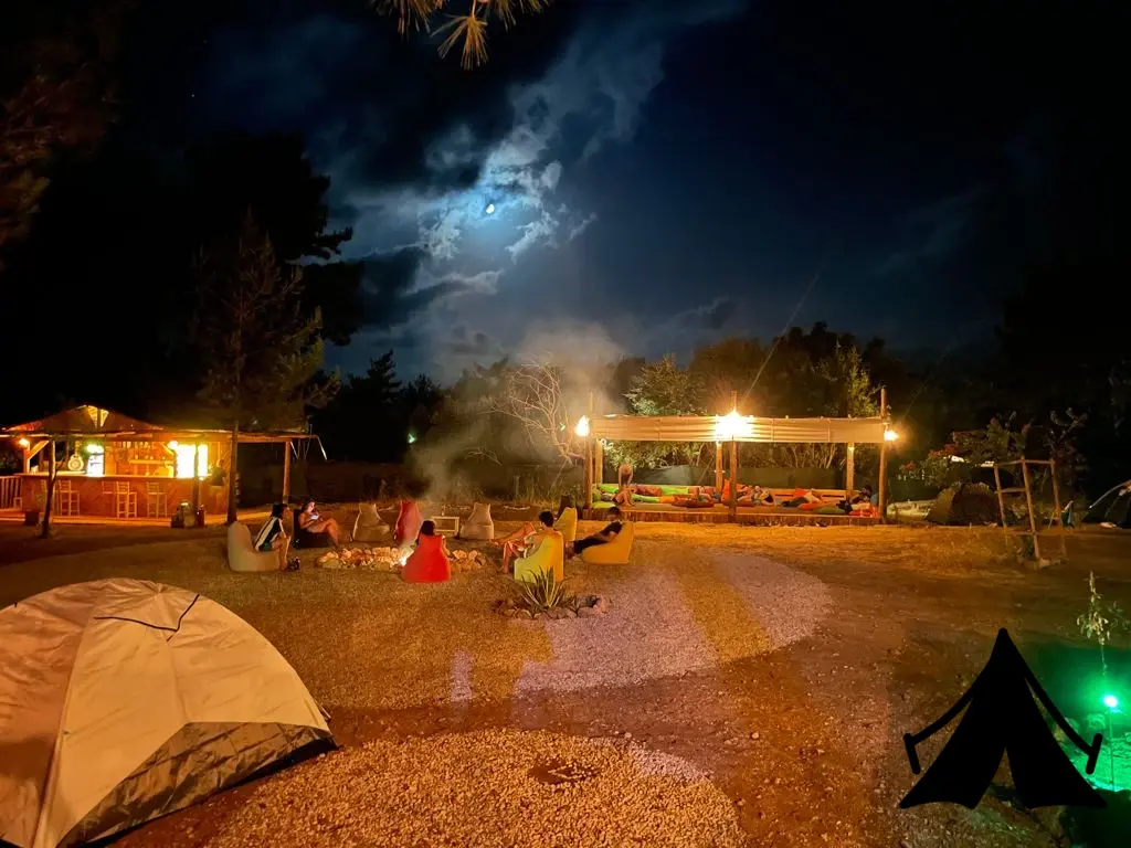 Kabak Famous Camping Fotoğrafı