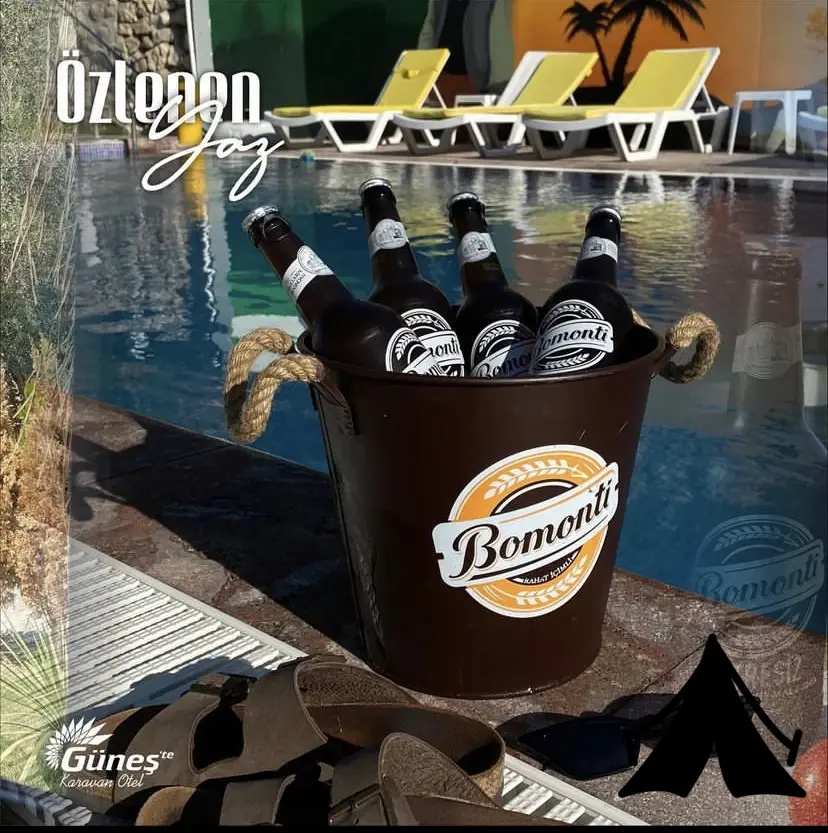Güneşte Karavan Otel Fotoğrafı