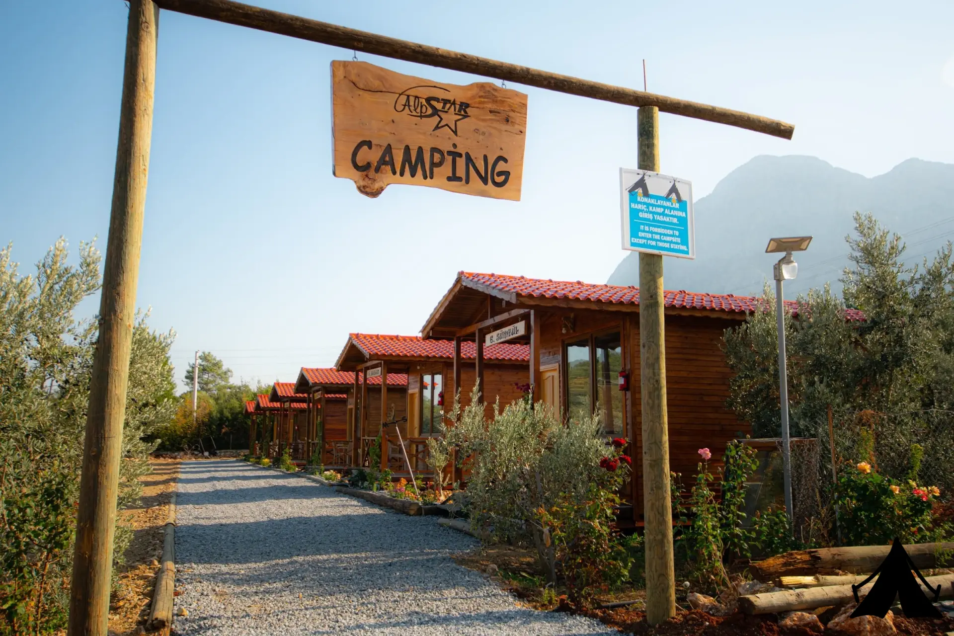 Alpstar Restaurant &amp; Camping Fotoğrafı