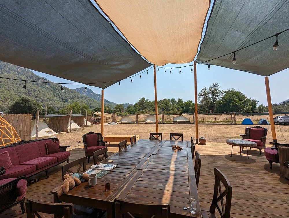 Nomad Ekincik kamp alanı terası