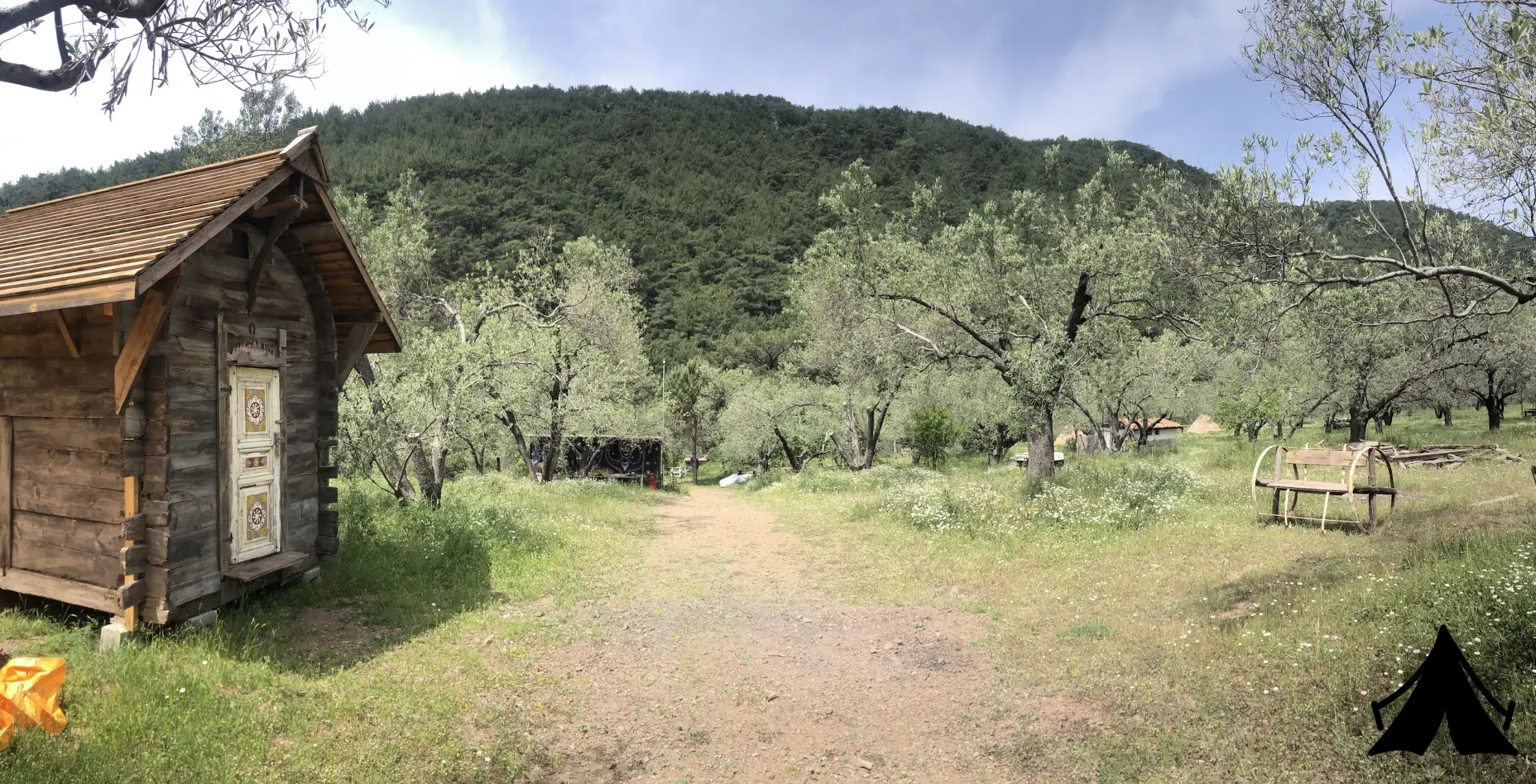 LLUM Kamp Fotoğrafı