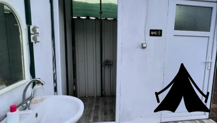 Adrasan Camping Parlak Kamp Alanı Fotoğrafı