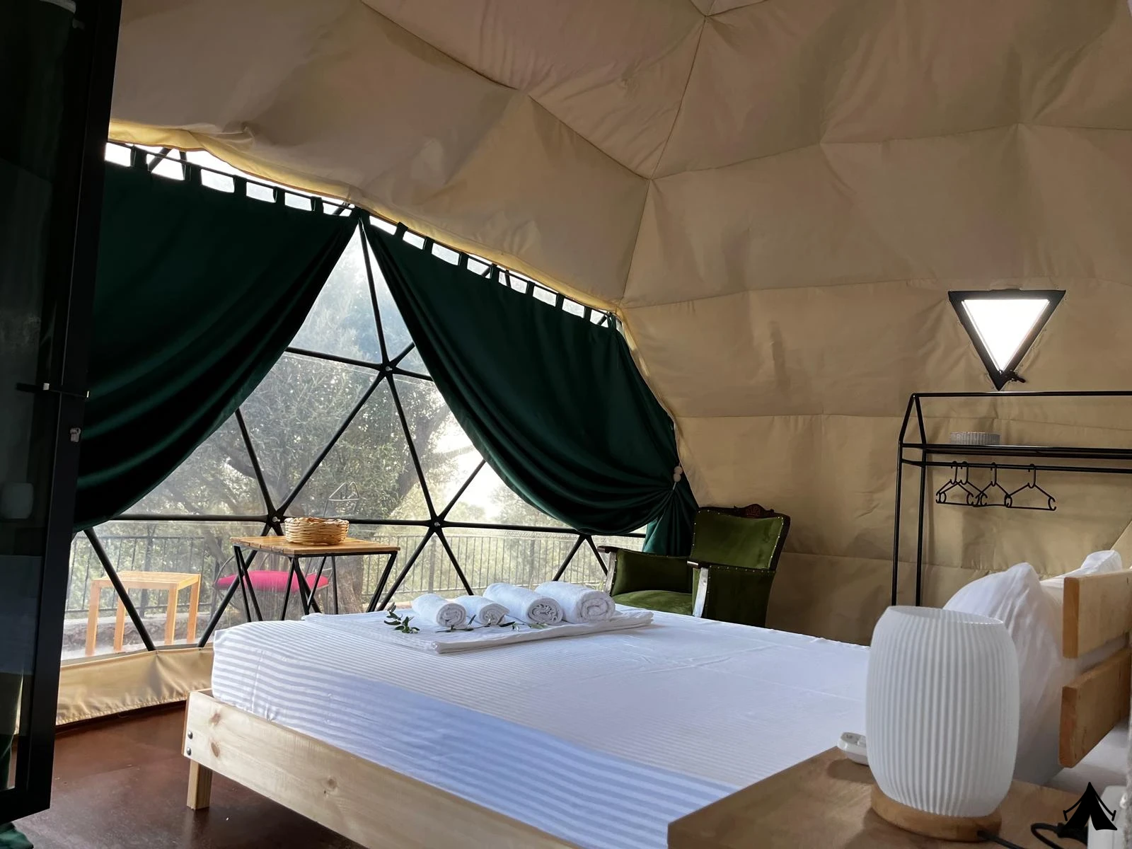 assos-kaliteli-bungalov-alternatifi-dome-ic-mekan