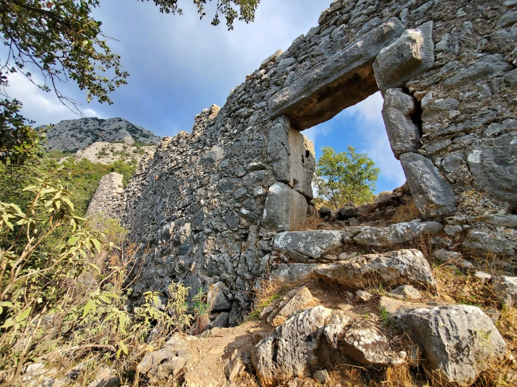 Adrasan Kalesi — fotoğraf 2