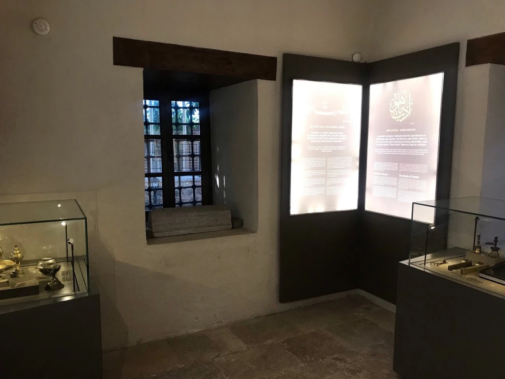 Antalya Mevlevihane Müzesi — fotoğraf 2