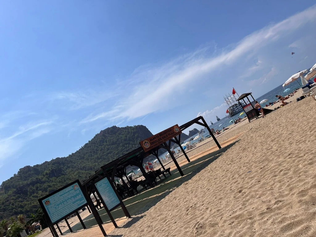 Damlataş plajı — fotoğraf 5