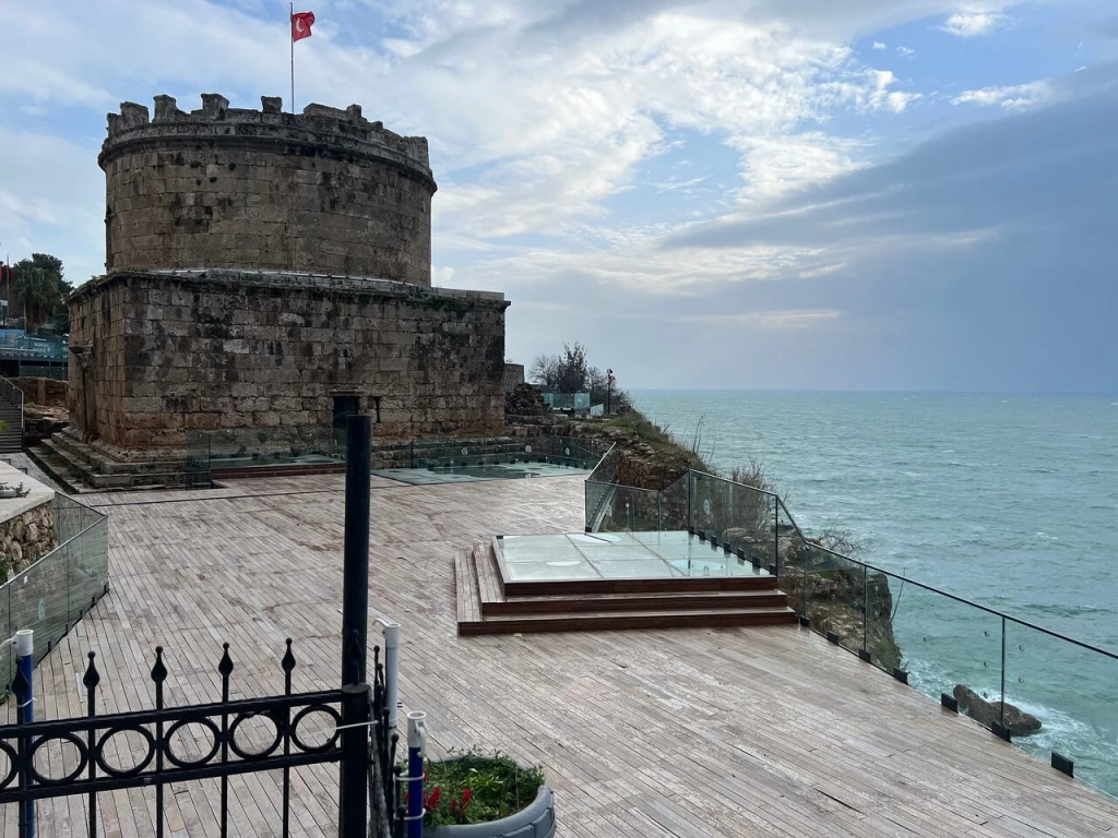 Hıdırlık Kulesi — fotoğraf 2