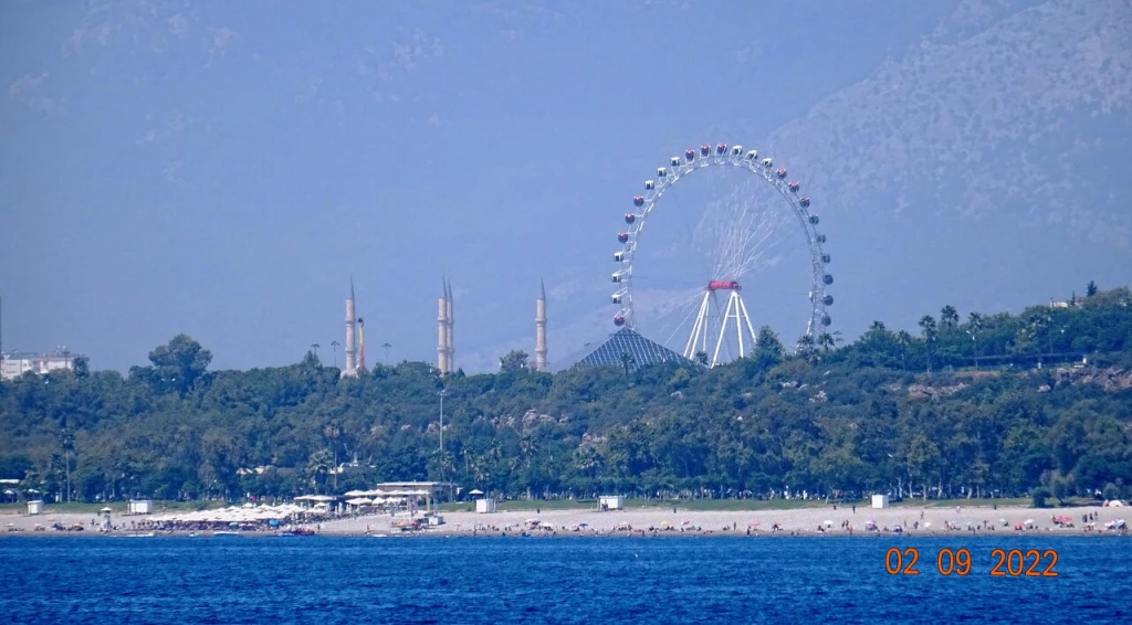 Konyaaltı Plajı — fotoğraf 5