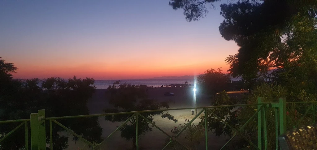 Öğretmenler Mahallesi Halk Plajı — fotoğraf 2