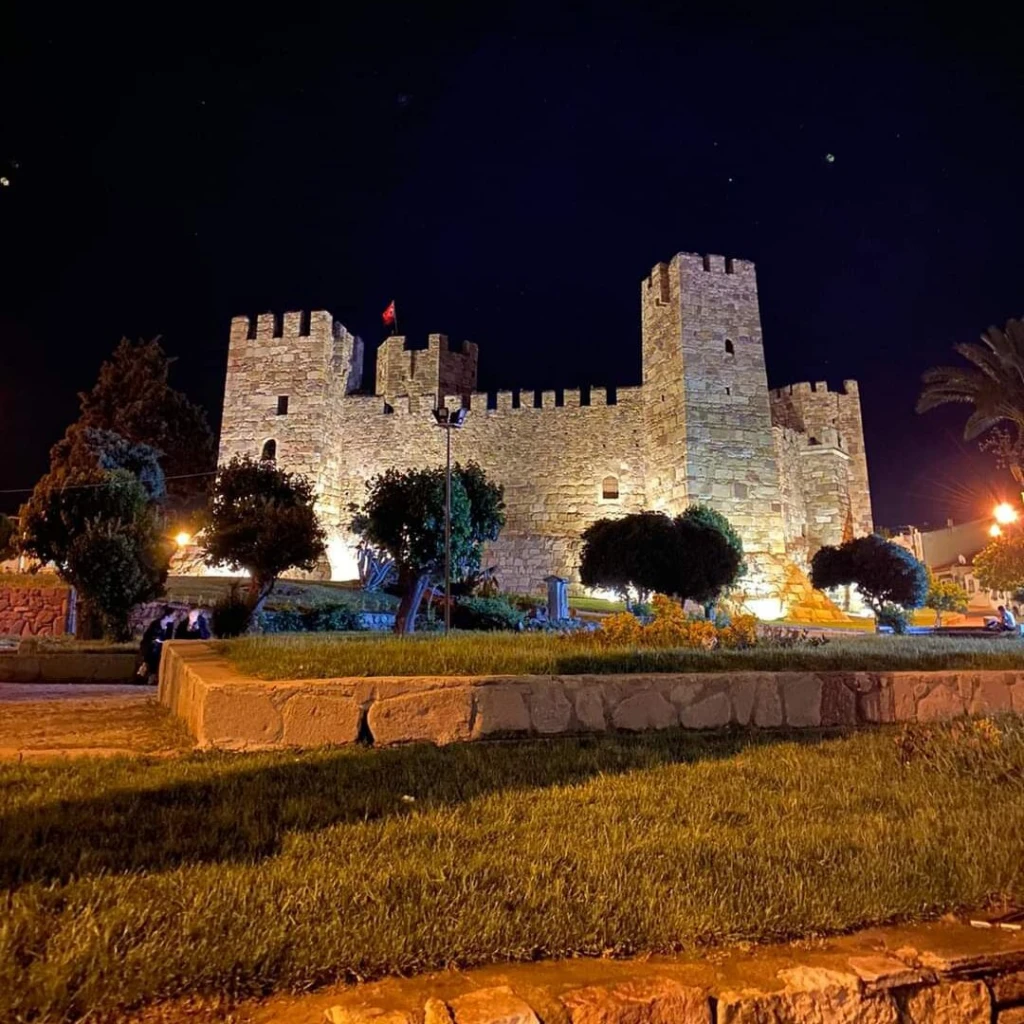 Çandarlı Kalesi — fotoğraf 3