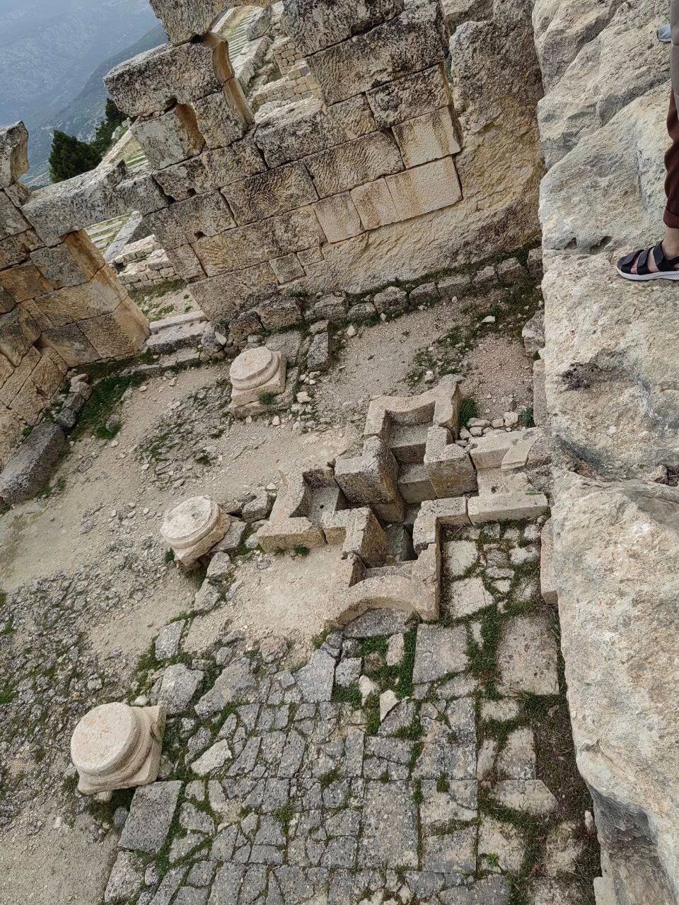 Alahan Manastırı — fotoğraf 2
