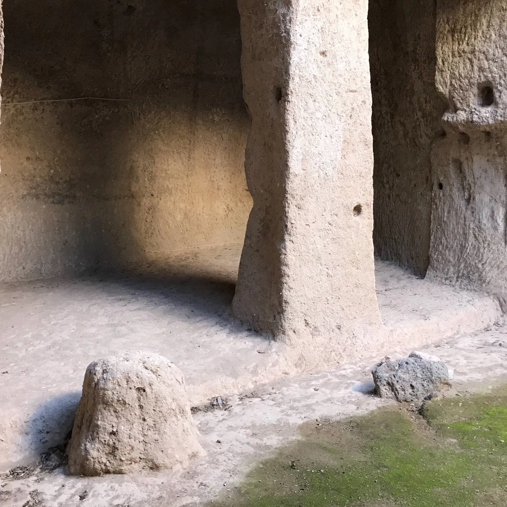 Gaziemir yeraltı şehri — fotoğraf 5
