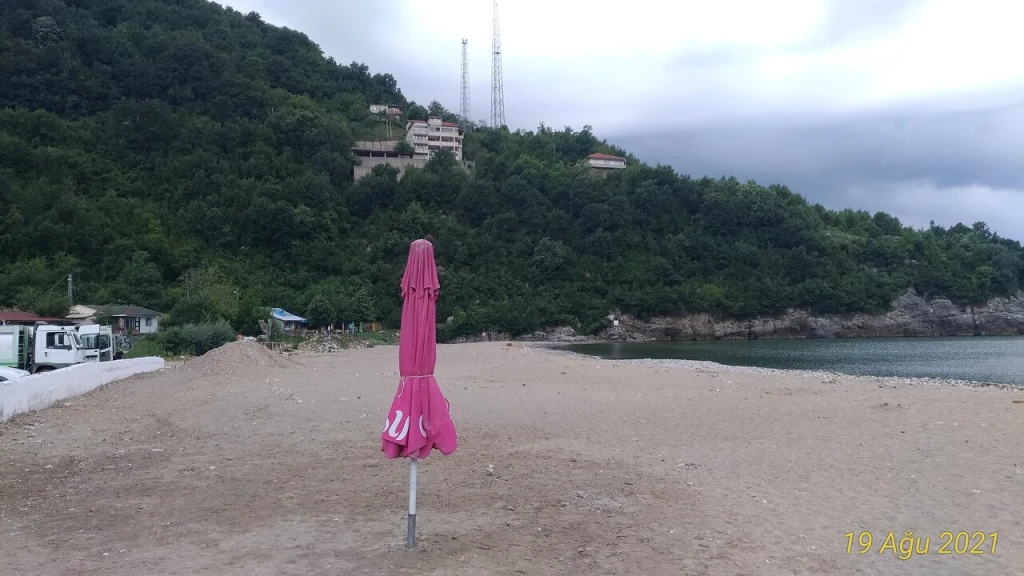Ilıksu Plajı — fotoğraf 2