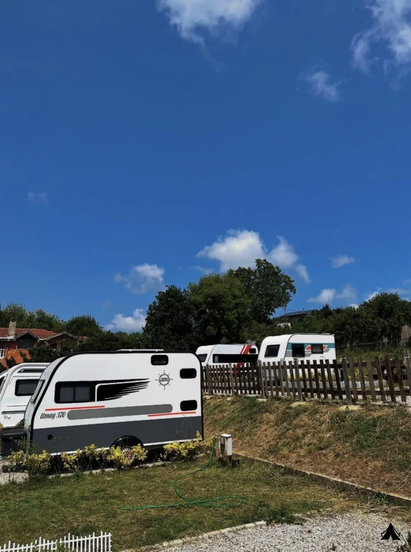 Zirve Karavan Parkı & Camping